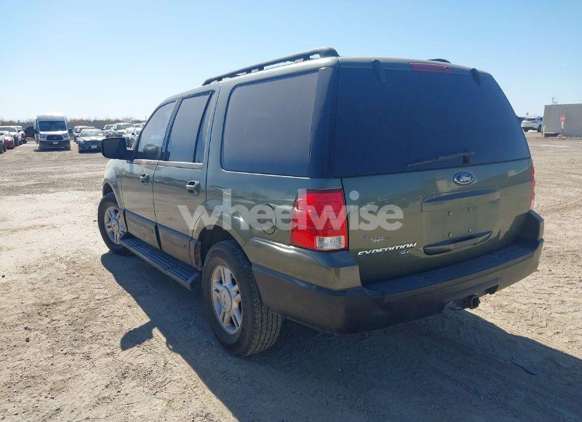 Photo 3 of 2005 Ford Expedition NBX/XLT (VIN 1FMPU16535LA43096)
