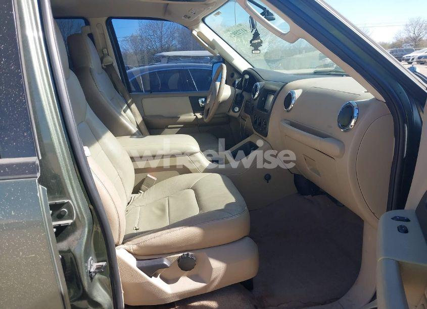 Photo 5 of 2005 Ford Expedition NBX/XLT (VIN 1FMPU16535LA43096)