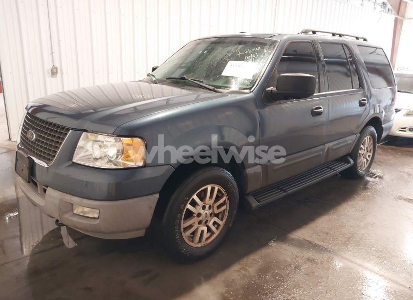 Photo 2 of 2006 Ford Expedition XLT/XLT SPORT (VIN 1FMPU16536LA73300)