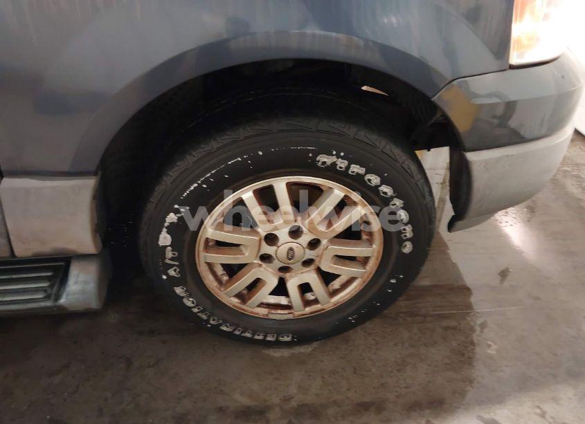 Photo 6 of 2006 Ford Expedition XLT/XLT SPORT (VIN 1FMPU16536LA73300)