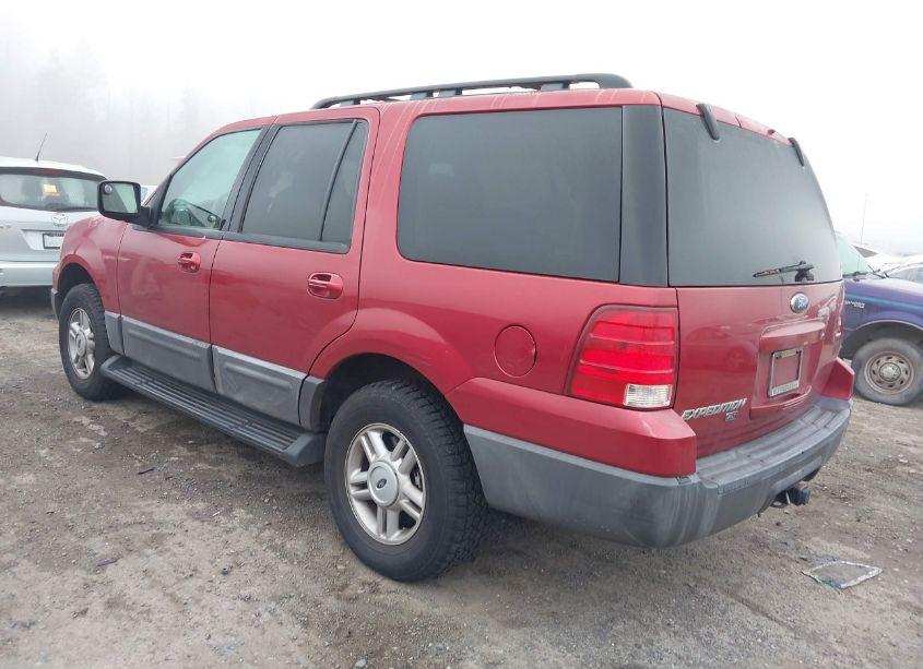 Photo 3 of 2005 Ford Expedition (VIN 1FMPU16545LB09039)
