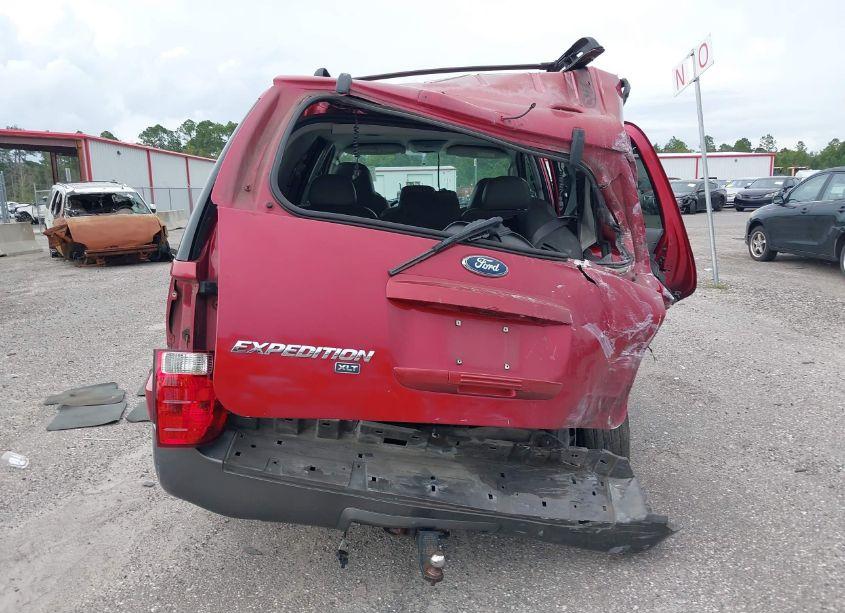 Photo 15 of 2005 Ford Expedition NBX/XLT (VIN 1FMPU16555LA84460)