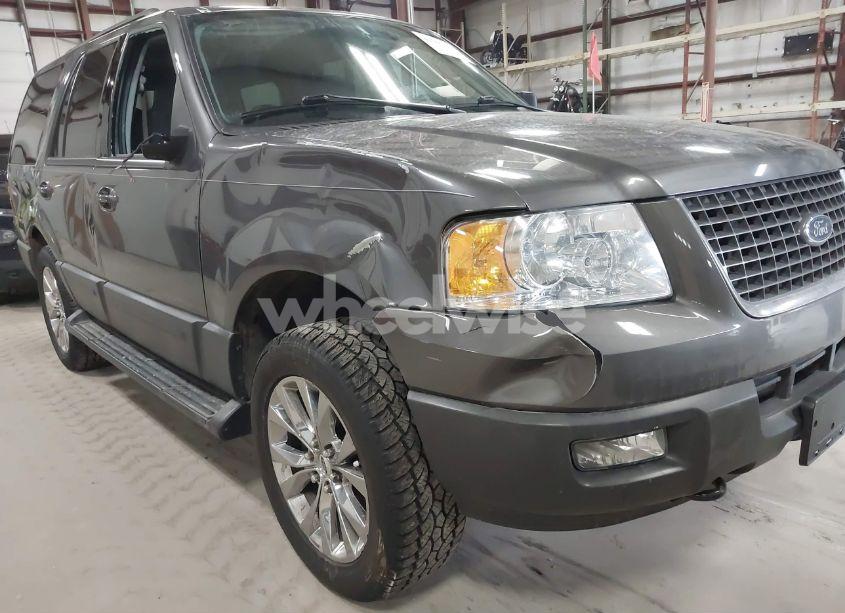 Photo 6 of 2005 Ford Expedition NBX/XLT (VIN 1FMPU16555LA94194)