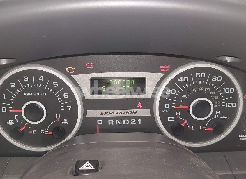 Photo 7 of 2005 Ford Expedition NBX/XLT (VIN 1FMPU16555LA94194)
