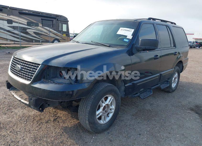 Photo 2 of 2006 Ford Expedition XLT/XLT SPORT (VIN 1FMPU16556LA13308)