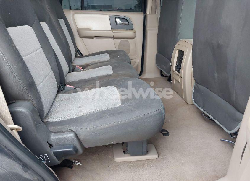 Photo 8 of 2006 Ford Expedition XLT/XLT SPORT (VIN 1FMPU16556LA13308)