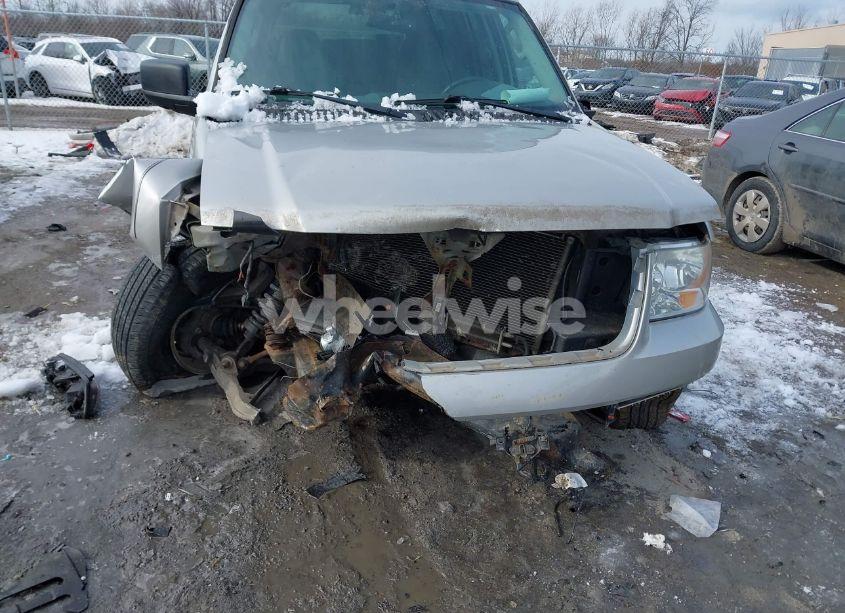 Photo 6 of 2006 Ford Expedition XLT/XLT SPORT (VIN 1FMPU16566LA72576)