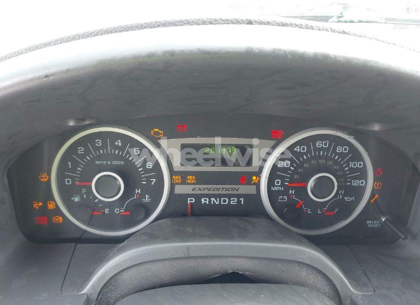 Photo 7 of 2006 Ford Expedition XLT/XLT SPORT (VIN 1FMPU16566LA72576)