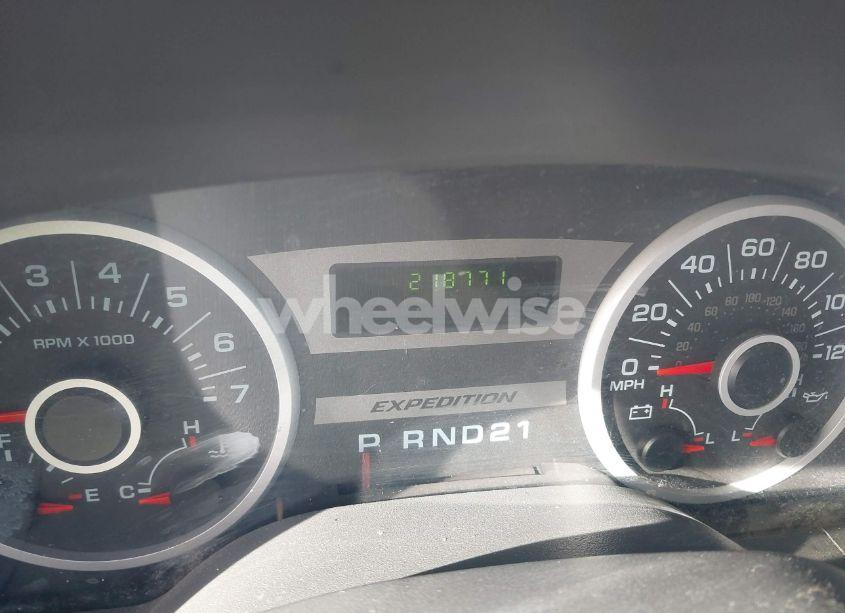 Photo 7 of 2006 Ford Expedition XLT/XLT SPORT (VIN 1FMPU16566LA72691)
