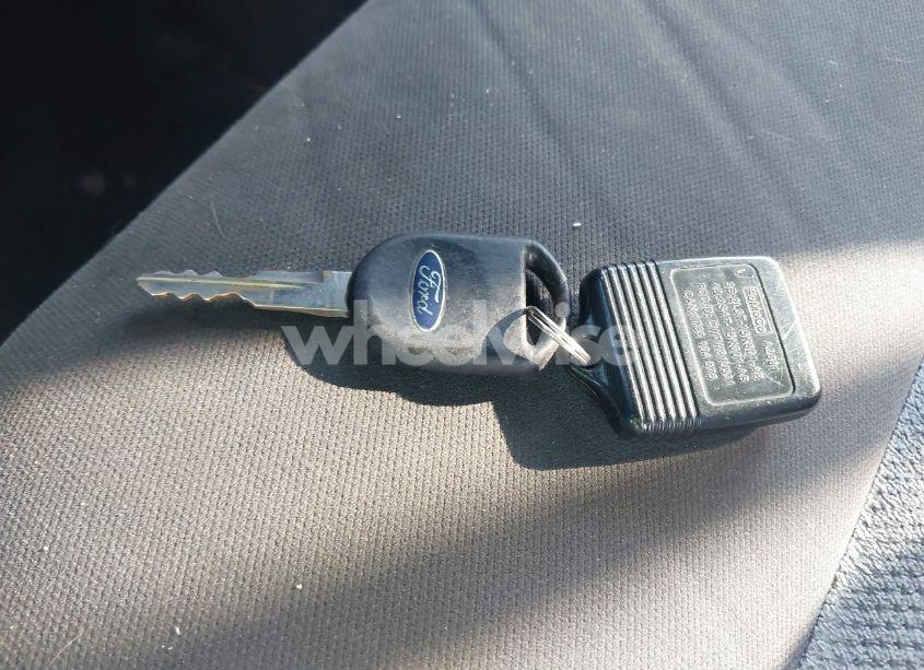 Photo 11 of 2003 Ford Expedition XLT (VIN 1FMPU16L03LB50442)