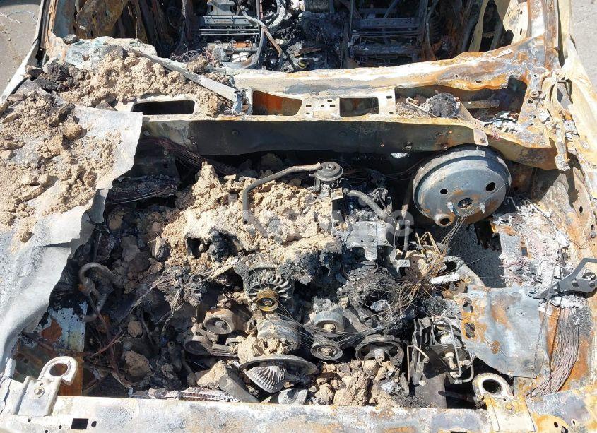 Photo 10 of 2004 Ford Expedition (VIN 1FMPU16L04LA72522)