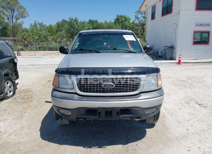 Photo 6 of 2000 Ford Expedition XLT (VIN 1FMPU16L0YLB27170)