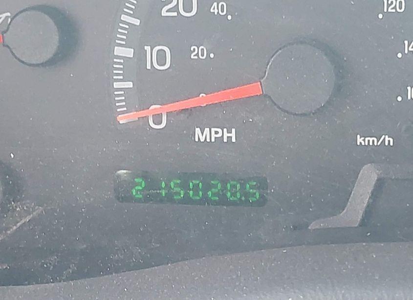 Photo 7 of 2000 Ford Expedition XLT (VIN 1FMPU16L0YLB82430)