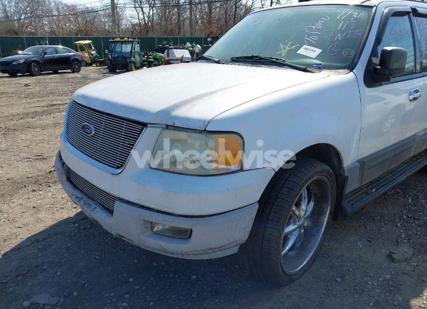Photo 6 of 2004 Ford Expedition NBX/XLT (VIN 1FMPU16L14LB69924)
