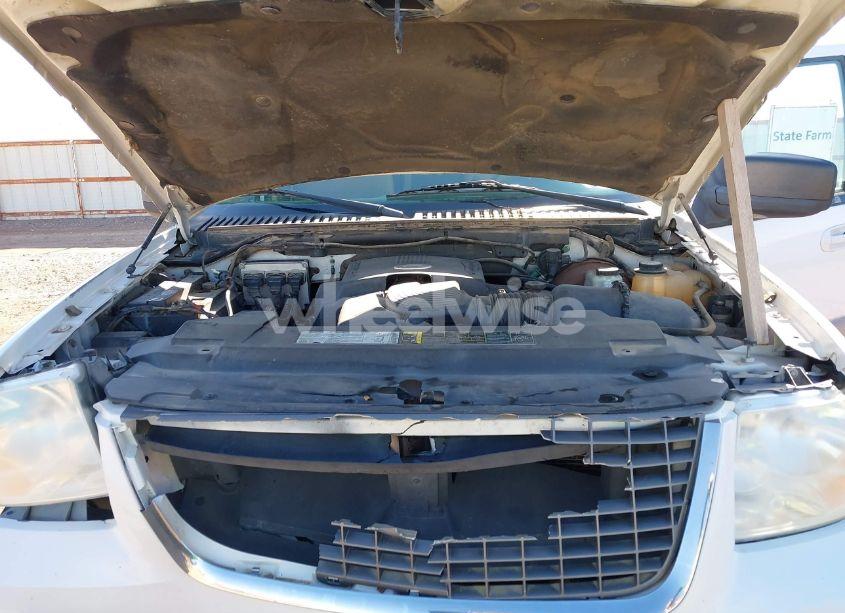 Photo 10 of 2003 Ford Expedition XLT (VIN 1FMPU16L23LB21590)