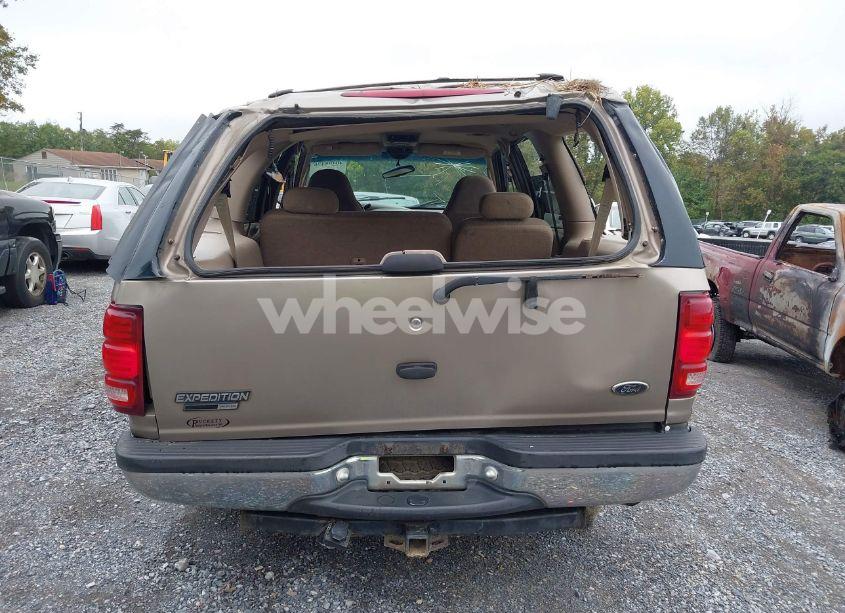 Photo 17 of 2001 Ford Expedition XLT (VIN 1FMPU16L31LB39187)