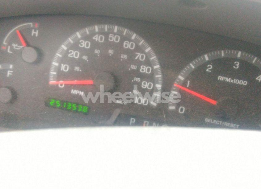 Photo 7 of 2001 Ford Expedition XLT (VIN 1FMPU16L31LB58631)