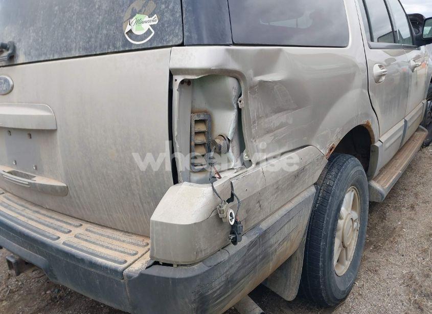 Photo 17 of 2004 Ford Expedition NBX/XLT (VIN 1FMPU16L34LB27156)