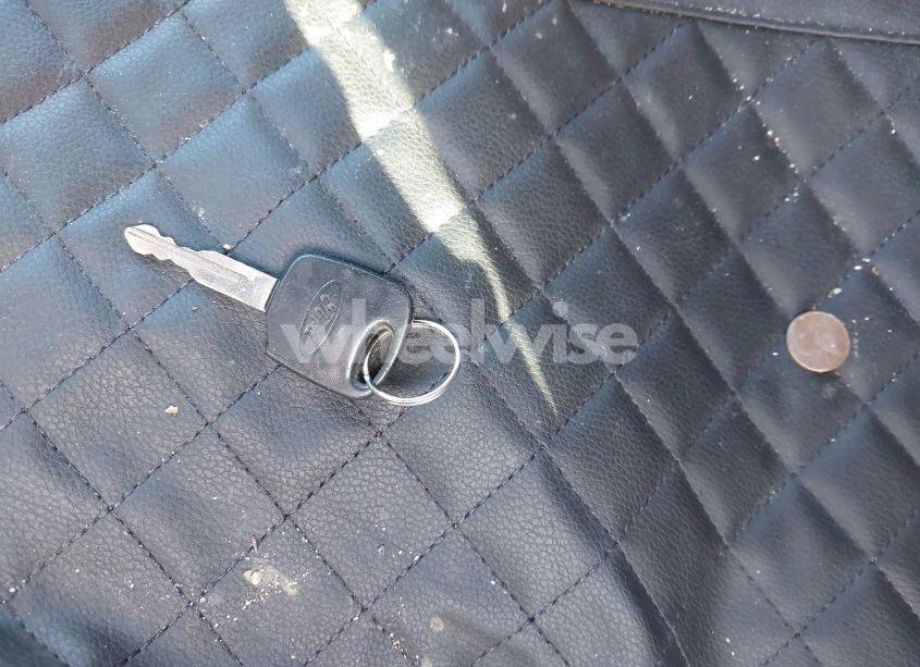 Photo 11 of 2001 Ford Expedition XLT (VIN 1FMPU16L41LA35288)