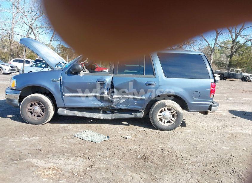 Photo 3 of 2001 Ford Expedition XLT (VIN 1FMPU16L41LA35288)