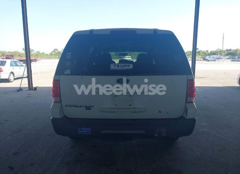 Photo 16 of 2004 Ford Expedition NBX/XLT (VIN 1FMPU16L44LB48226)