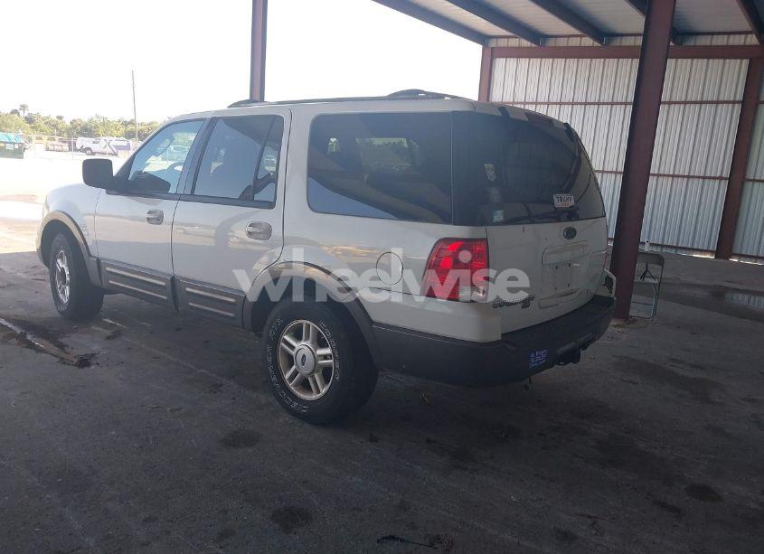 Photo 3 of 2004 Ford Expedition NBX/XLT (VIN 1FMPU16L44LB48226)