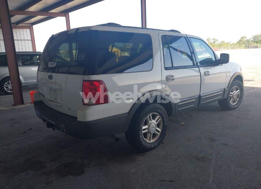 Photo 4 of 2004 Ford Expedition NBX/XLT (VIN 1FMPU16L44LB48226)