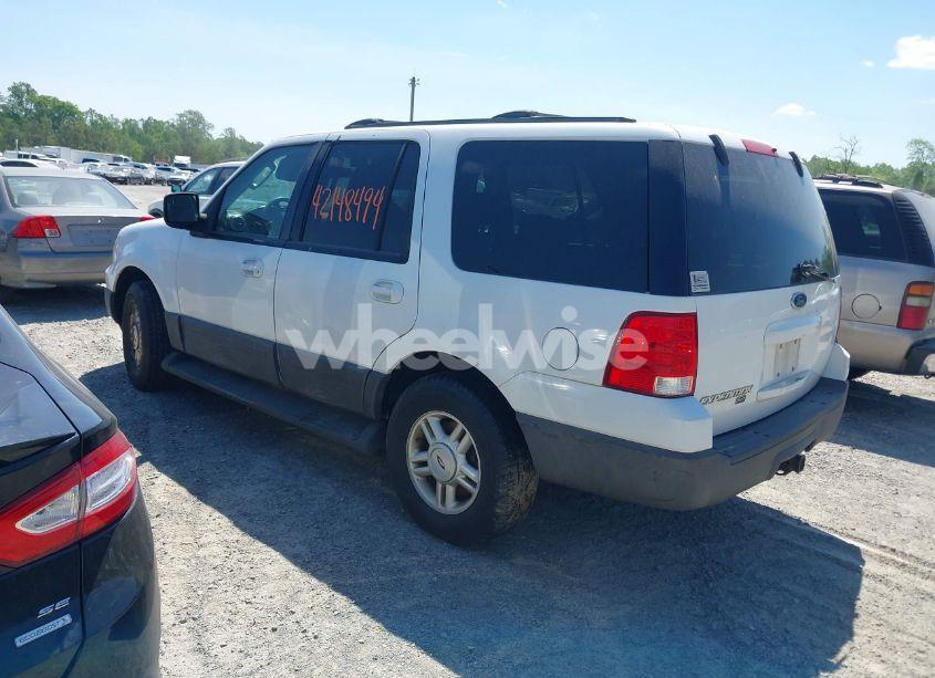 Photo 3 of 2004 Ford Expedition NBX/XLT (VIN 1FMPU16L54LB03778)