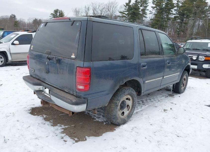 Photo 4 of 2000 Ford Expedition XLT (VIN 1FMPU16L5YLA34984)