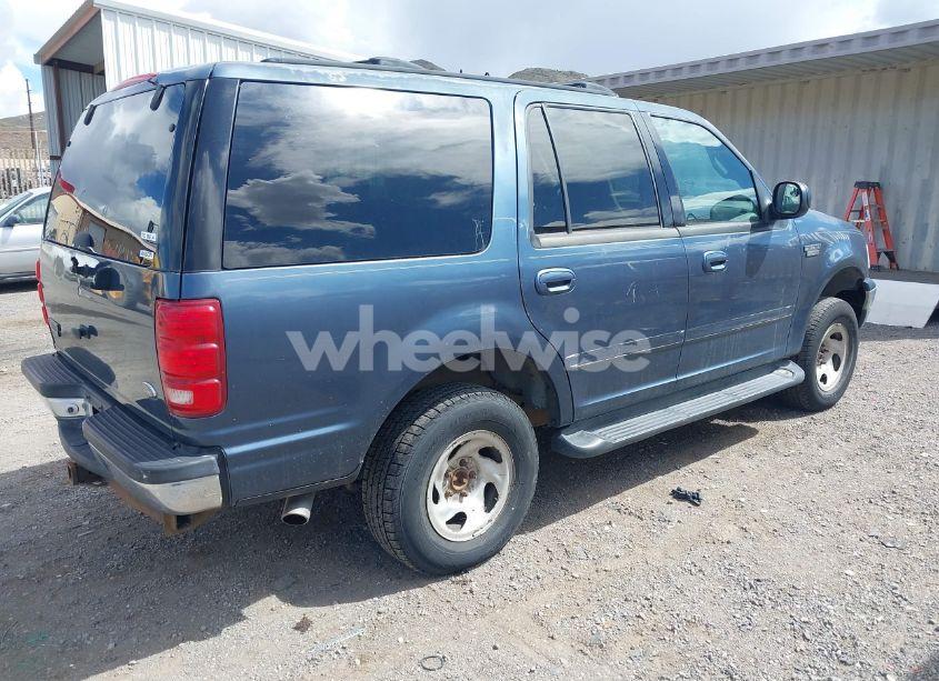 Photo 4 of 2000 Ford Expedition XLT (VIN 1FMPU16L5YLA70576)
