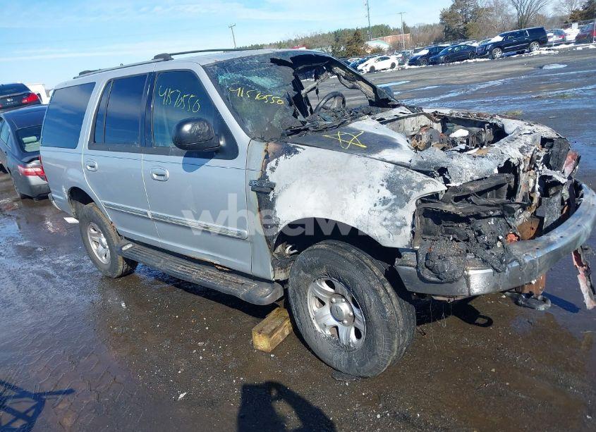 2001 Ford Expedition XLT (VIN 1FMPU16L61LA48480) main photo