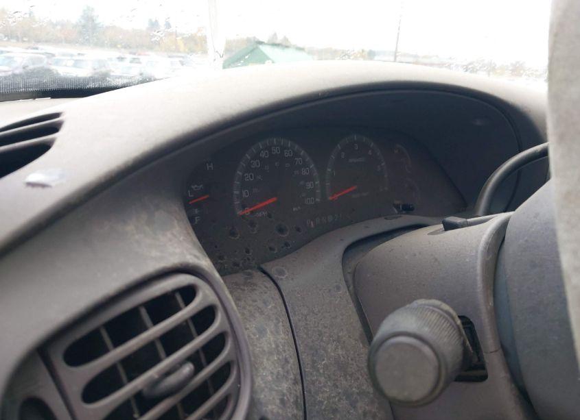 Photo 7 of 2002 Ford Expedition XLT (VIN 1FMPU16L62LA66947)