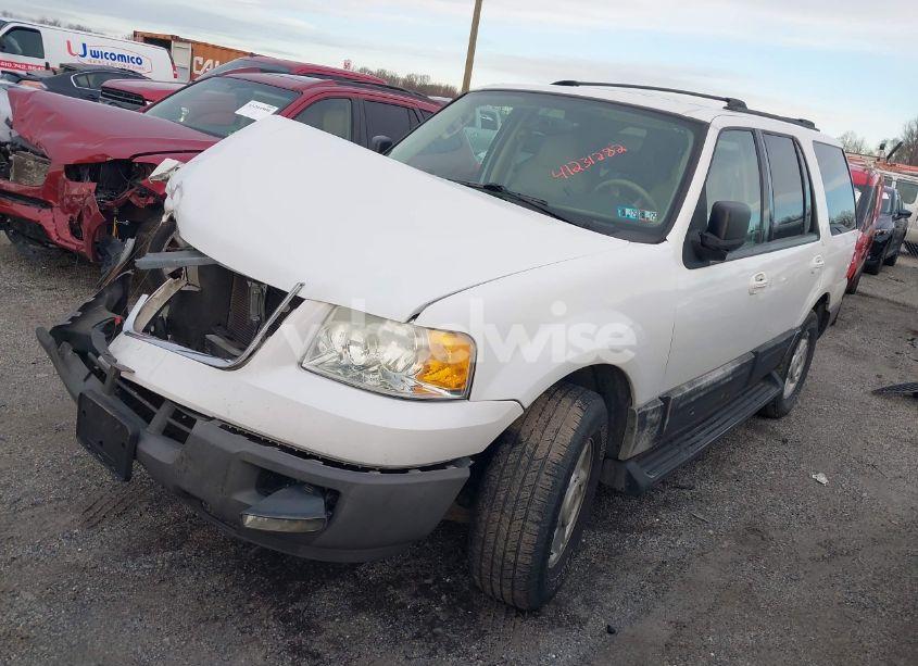 Photo 2 of 2004 Ford Expedition NBX/XLT (VIN 1FMPU16L64LA70855)