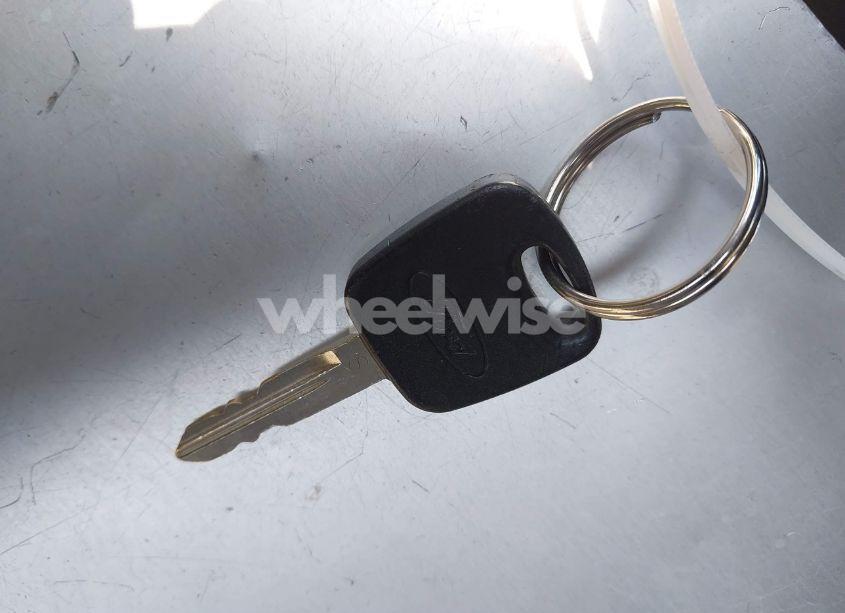 Photo 11 of 2001 Ford Expedition XLT (VIN 1FMPU16L71LB61614)