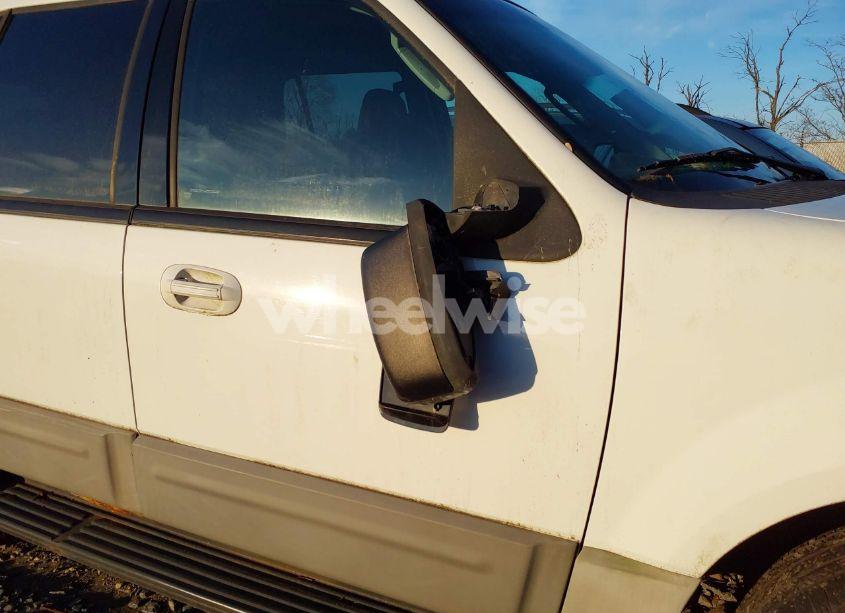 Photo 12 of 2003 Ford Expedition XLT (VIN 1FMPU16L73LA20027)