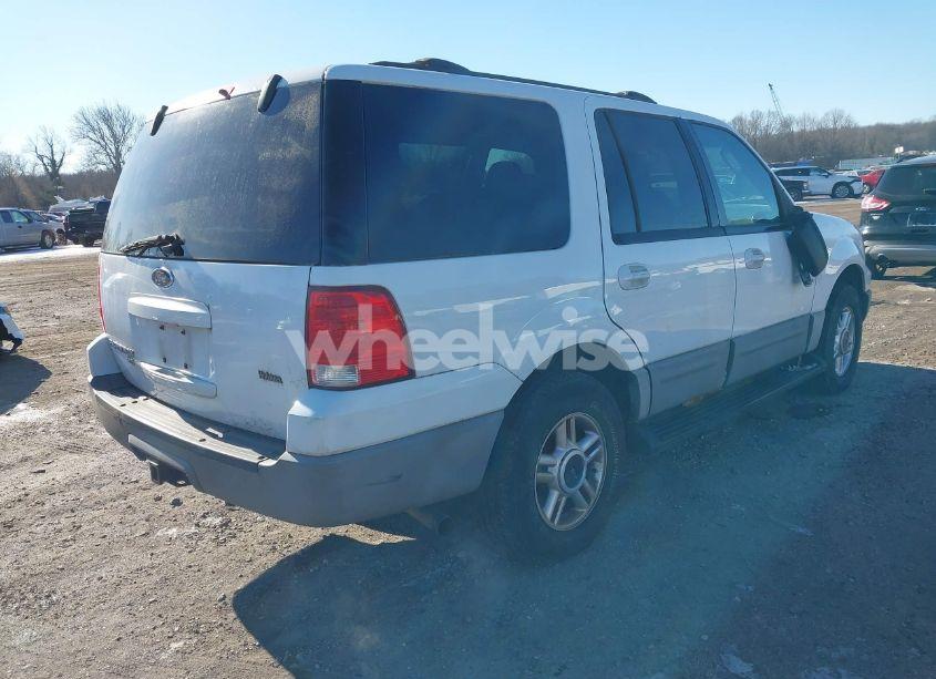 Photo 4 of 2003 Ford Expedition XLT (VIN 1FMPU16L73LA20027)