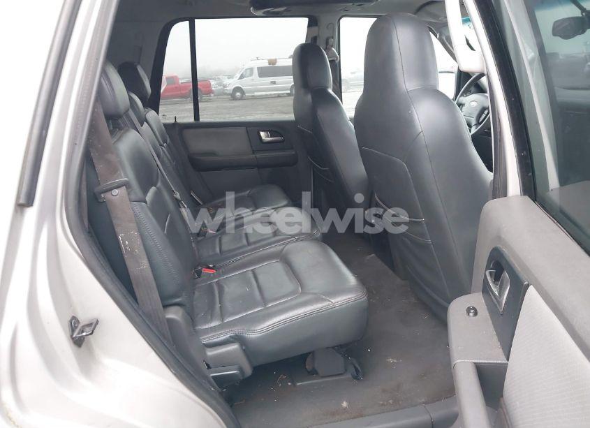 Photo 8 of 2003 Ford Expedition XLT (VIN 1FMPU16L73LB21889)