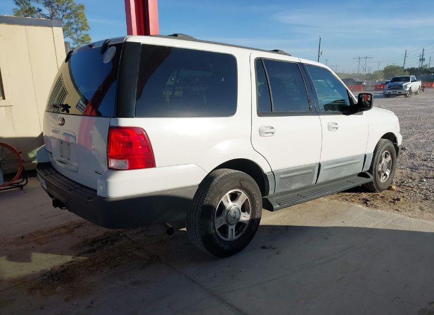 Photo 4 of 2004 Ford Expedition NBX/XLT (VIN 1FMPU16L74LB65568)