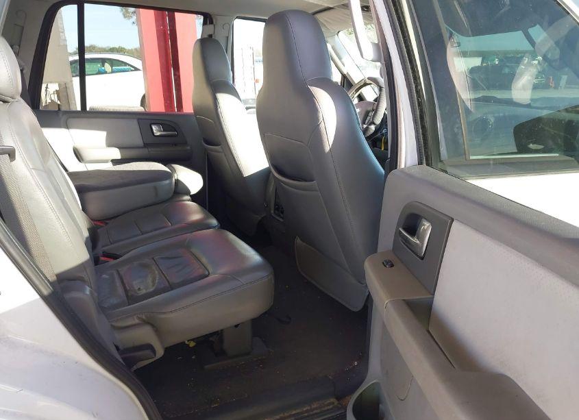 Photo 8 of 2004 Ford Expedition NBX/XLT (VIN 1FMPU16L74LB65568)