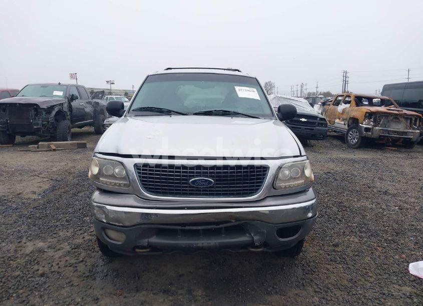 Photo 12 of 2000 Ford Expedition XLT (VIN 1FMPU16L7YLA54864)