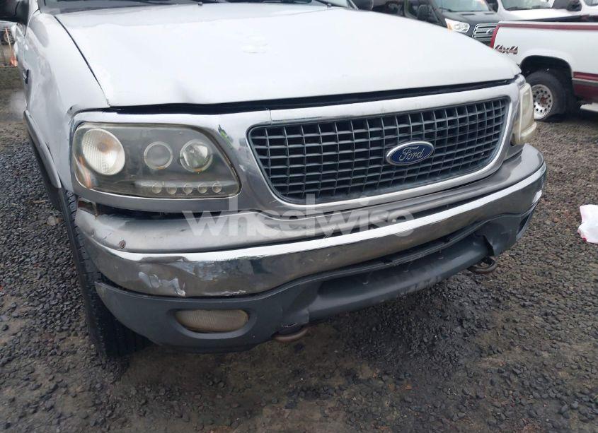 Photo 6 of 2000 Ford Expedition XLT (VIN 1FMPU16L7YLA54864)