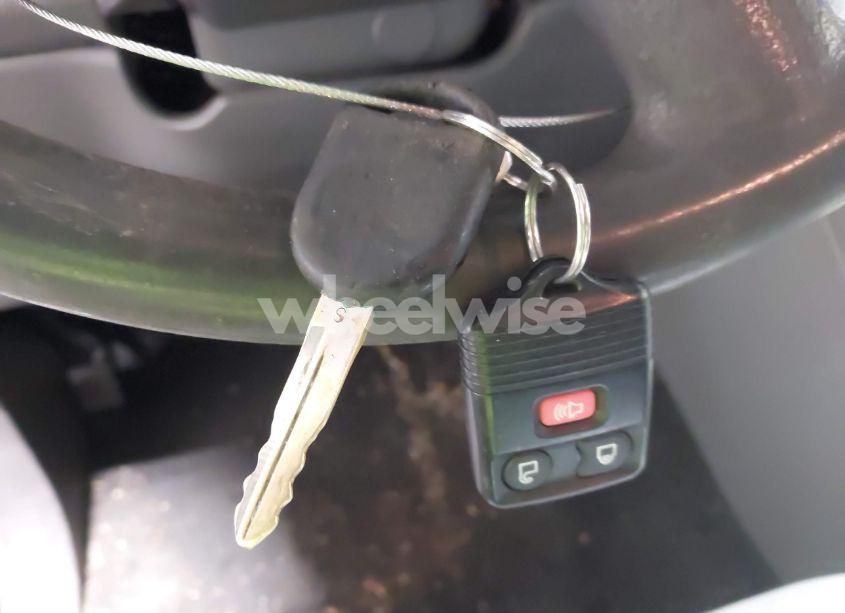 Photo 11 of 2003 Ford Expedition XLT (VIN 1FMPU16L83LB66906)