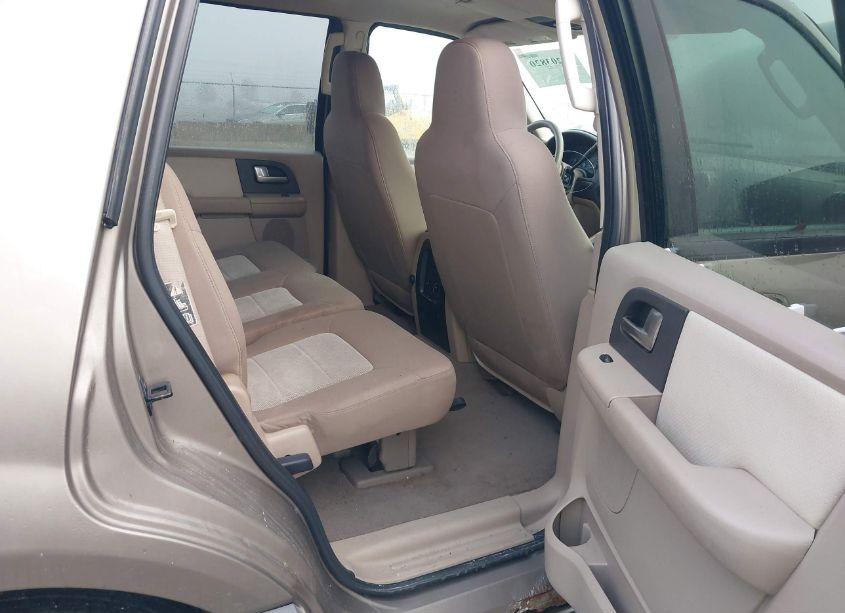 Photo 8 of 2003 Ford Expedition XLT (VIN 1FMPU16L93LB74741)