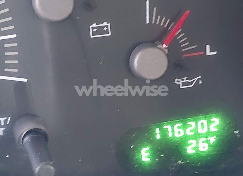 Photo 15 of 2003 Ford Expedition XLT (VIN 1FMPU16L93LC58106)