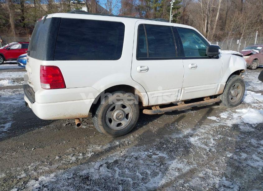 Photo 4 of 2003 Ford Expedition XLT (VIN 1FMPU16L93LC58106)