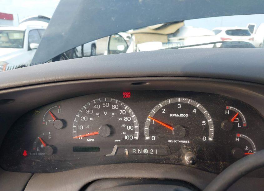 Photo 7 of 2000 Ford Expedition XLT (VIN 1FMPU16LXYLB14393)