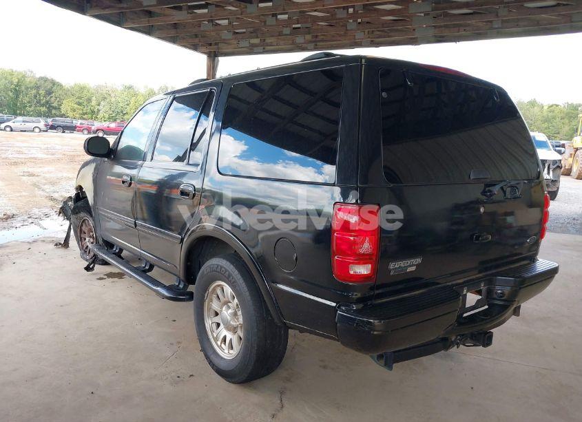 Photo 3 of 2000 Ford Expedition XLT (VIN 1FMPU16LXYLB18878)