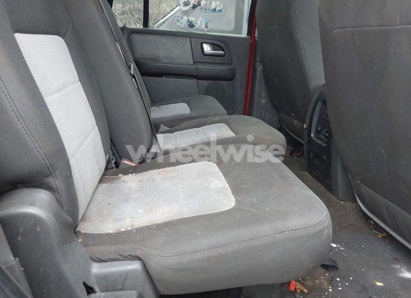 Photo 8 of 2003 Ford Expedition XLT (VIN 1FMPU16W03LC14117)