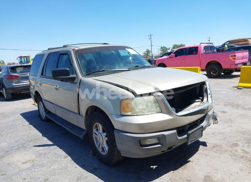 2004 Ford Expedition XLT (VIN 1FMPU16W04LA01850) main photo