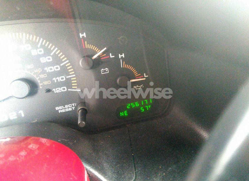 Photo 16 of 2003 Ford Expedition XLT/XLT PREMIUM (VIN 1FMPU16W13LA18882)